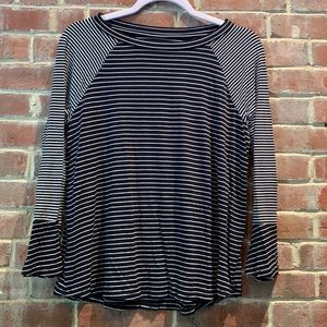 LOFT Long Sleeve Tee So Soft EUC SP